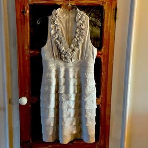 London Times silver ruffle cocktail dress 8P